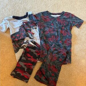 Place Dinosaur Camo Pajama Set - Gray and Red